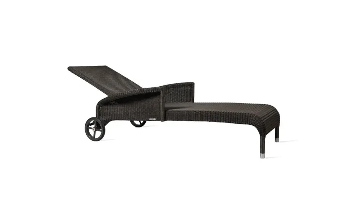 safi sunlounger with arms black