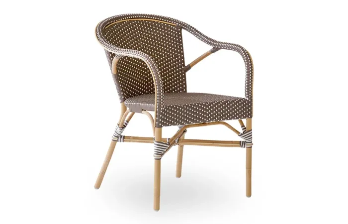 Madeleine chair capapuchino with white dot